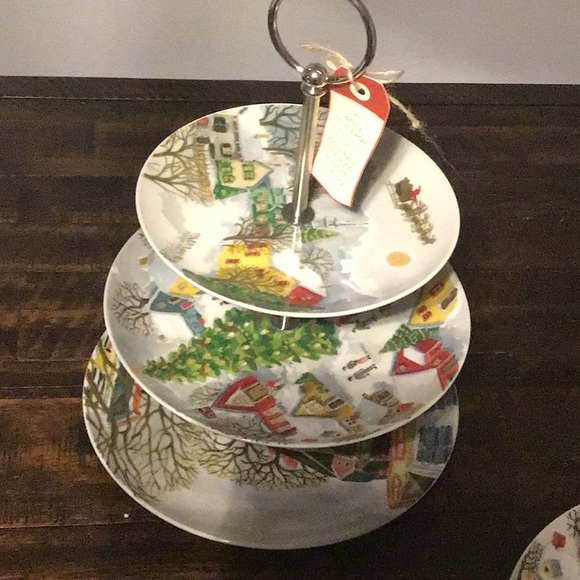 Pottery Barn 3 Tier Plates cakes Server
